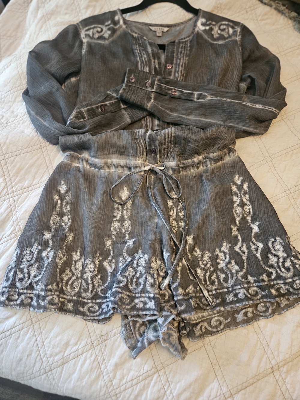 Guess Gray Embroidered Two-Piece Set